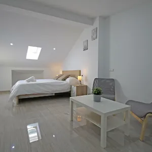  Appartamento Esparteros 6, Estudios